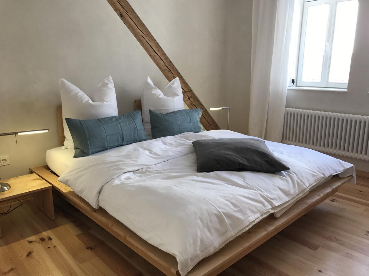 Denkmal19 - Pirrung Lebensraeume Hotell Sankt Ingbert Rum bild